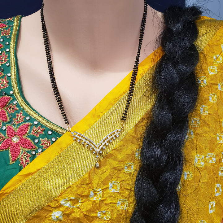 Short black beads