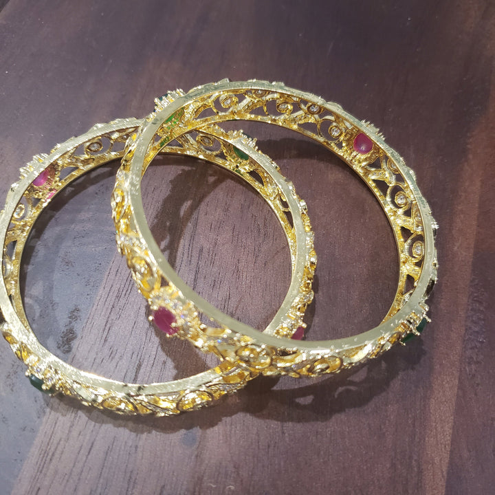 Broad cz Bangles Set
