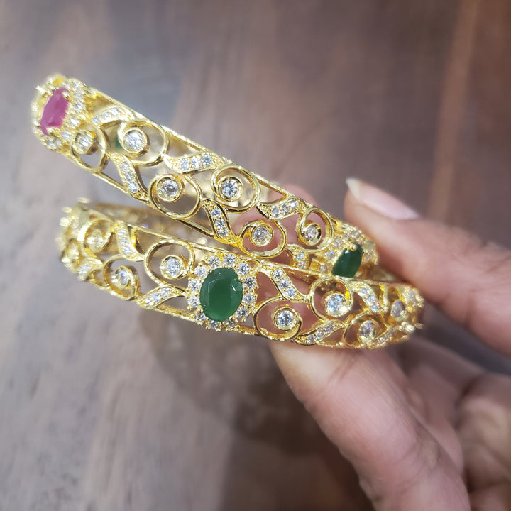 Broad cz Bangles Set