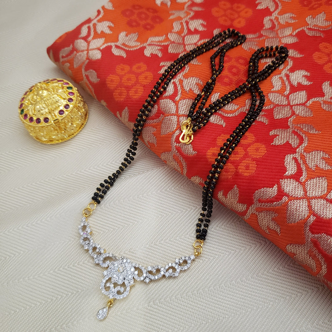 Diamond rep black beads