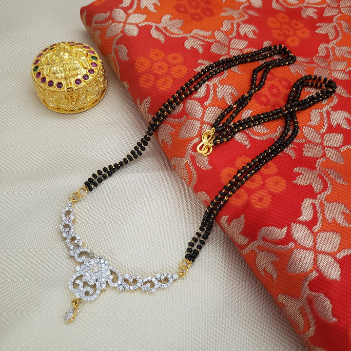Diamond rep black beads