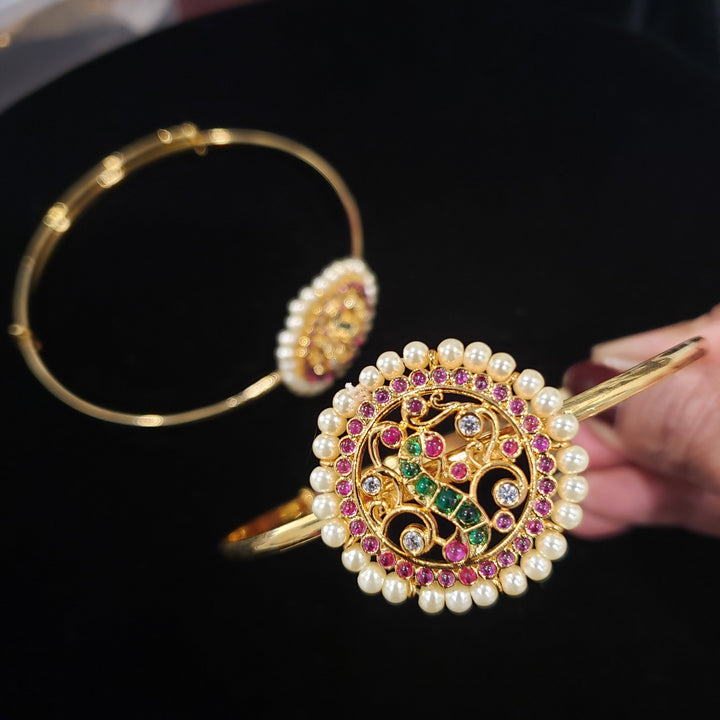 Armlet for Adults