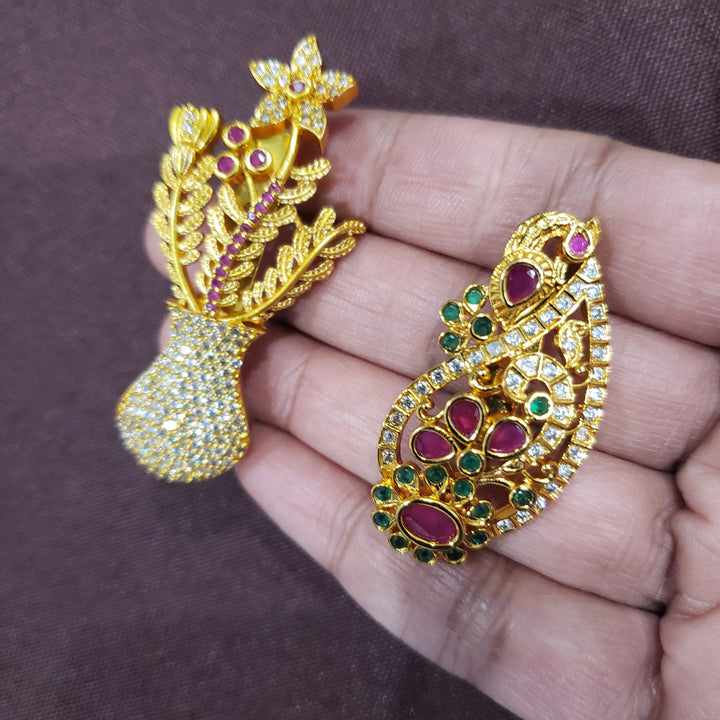 Saree Pins/ Peacock brooch