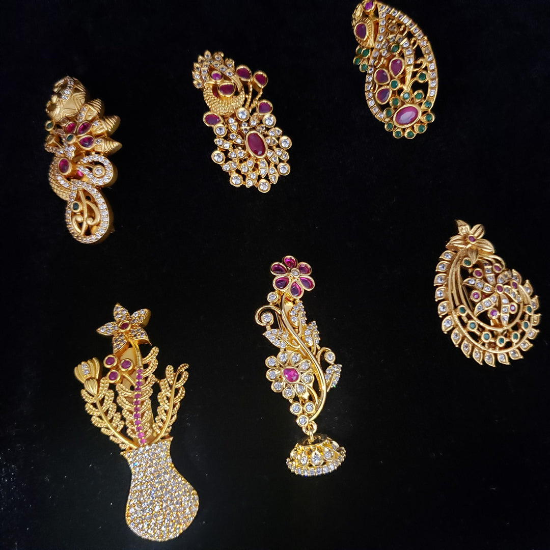 Saree Pins/ Peacock brooch