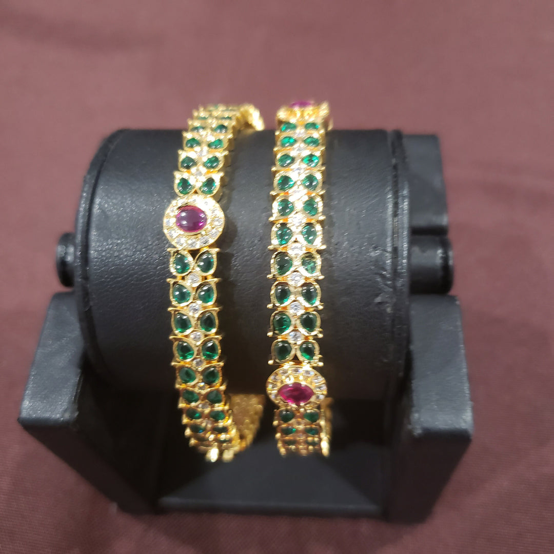 green pota Bangles Set