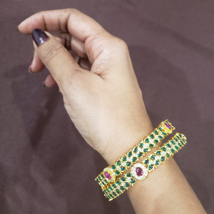 green pota Bangles Set