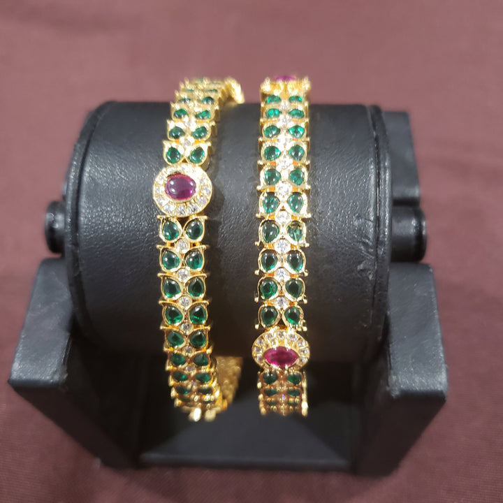 green pota Bangles Set