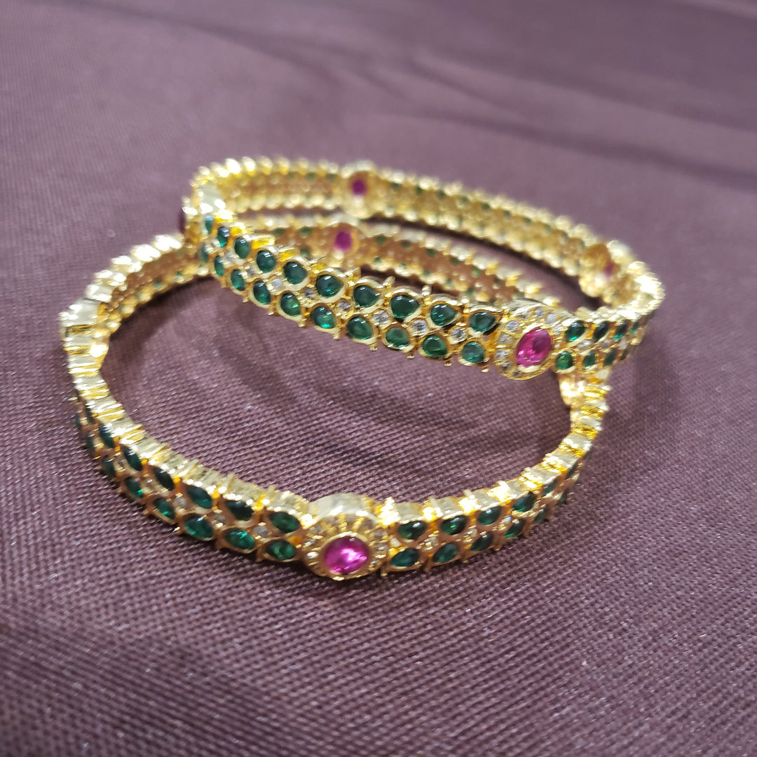 green pota Bangles Set