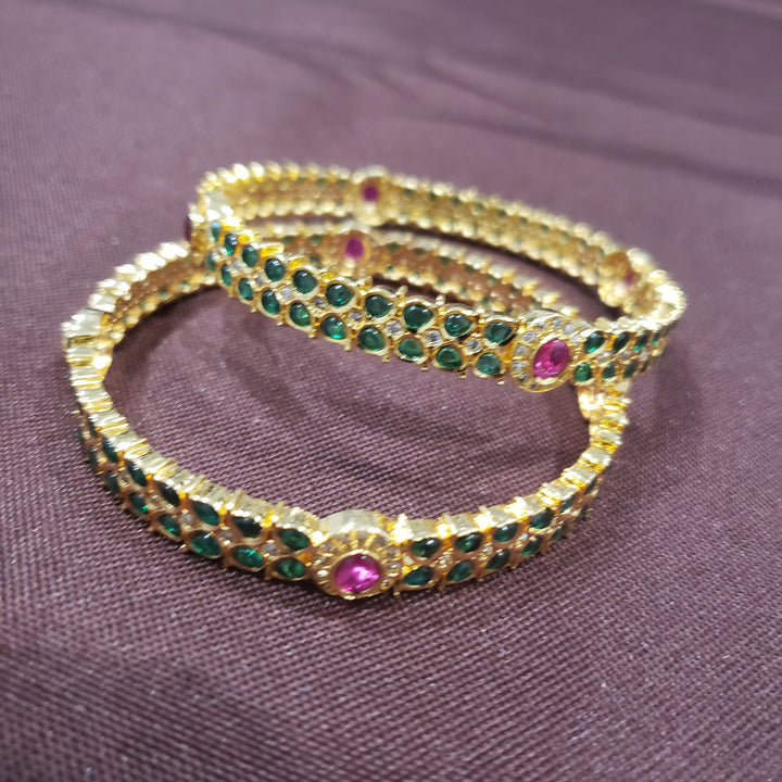 green pota Bangles Set