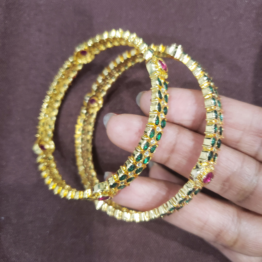 green pota Bangles Set
