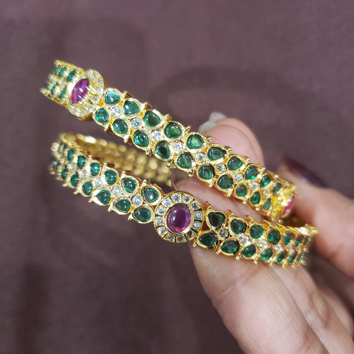 green pota Bangles Set