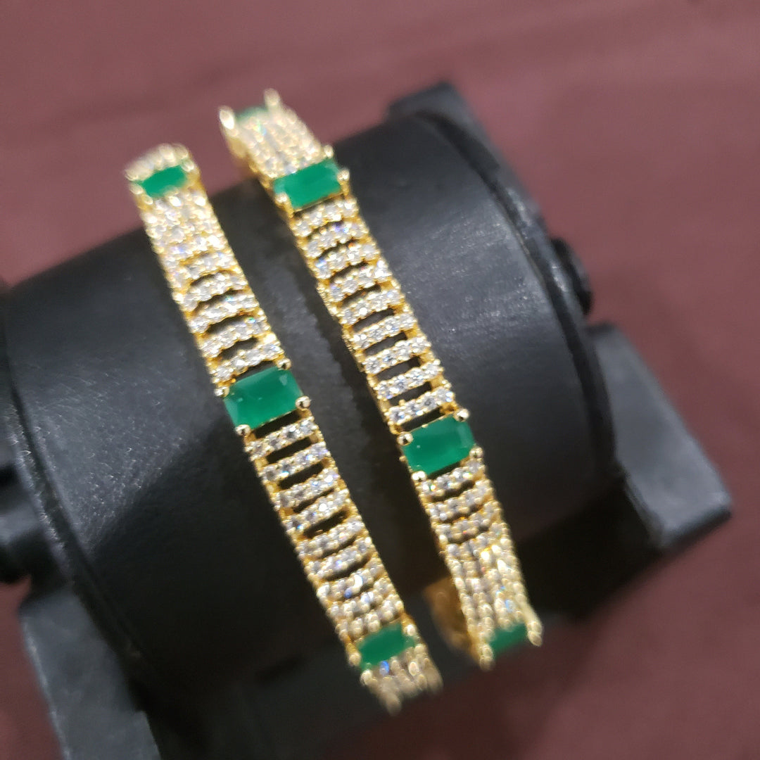 2 green Bangles Set