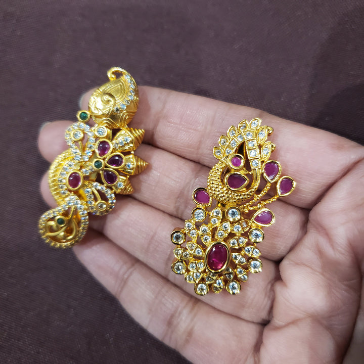 Saree Pins/ Peacock brooch