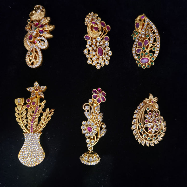 Saree Pins/ Peacock brooch