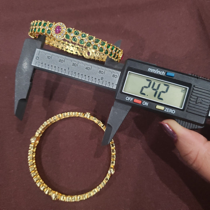 green pota Bangles Set
