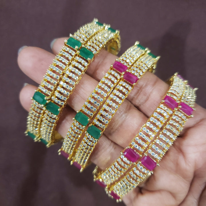 2 green Bangles Set