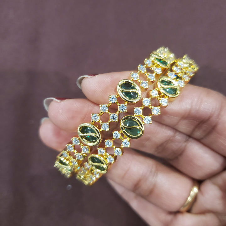 Green Bangle set