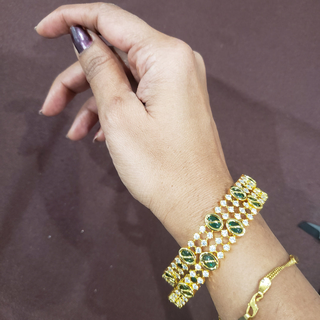 Green Bangle set