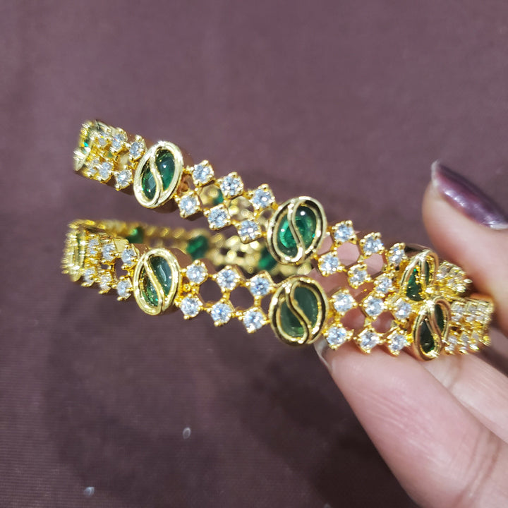 Green Bangle set
