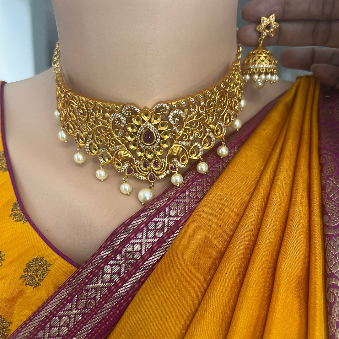 Matte Choker Necklace