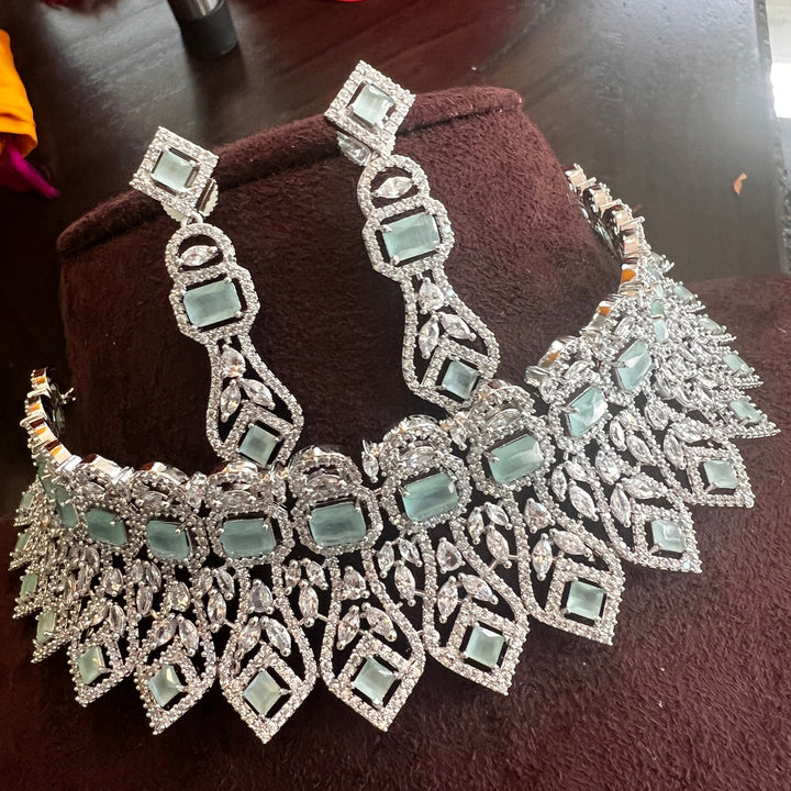 Green choker Necklace