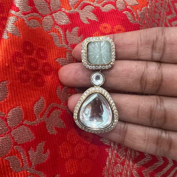 Mozonite danglers