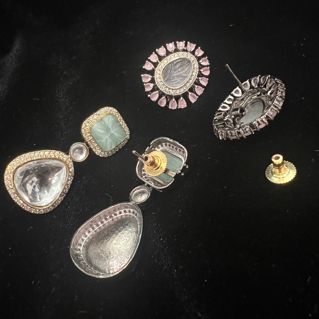 Mozonite danglers