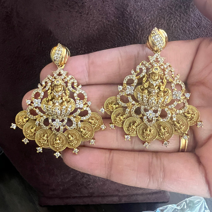 Lakshmi Traditional Jewelry