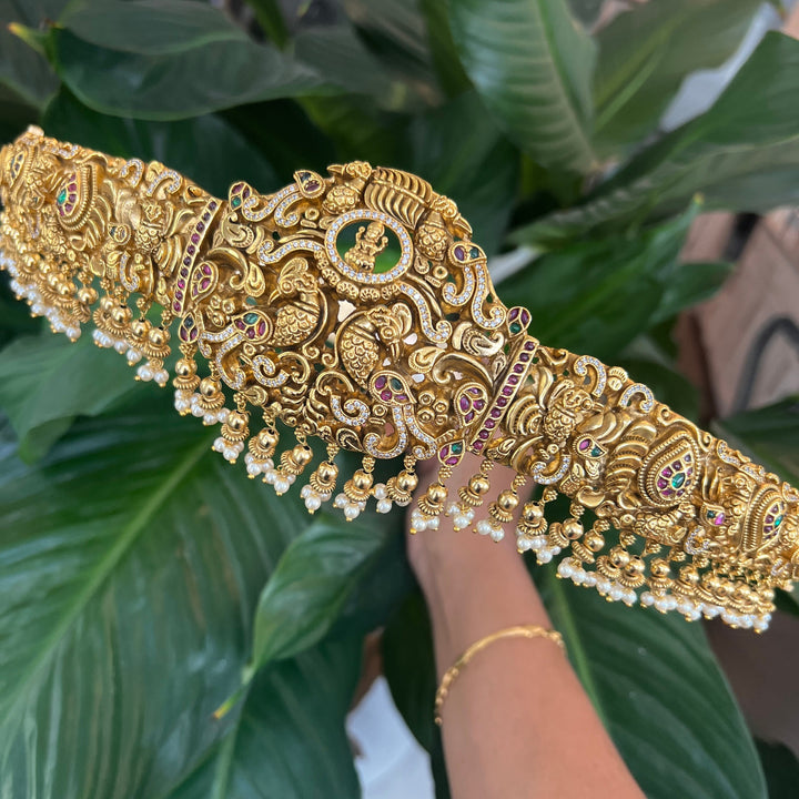 Adult size Vaddanam