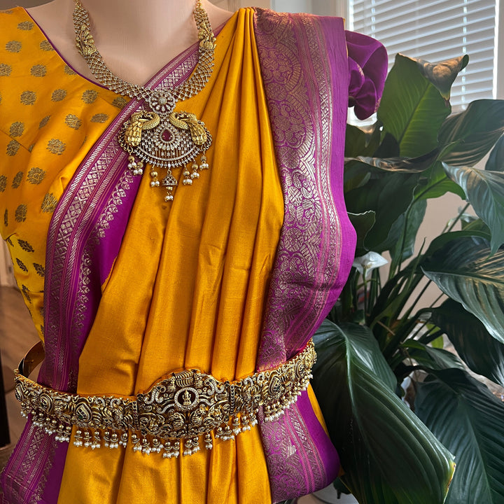 Adult size Vaddanam