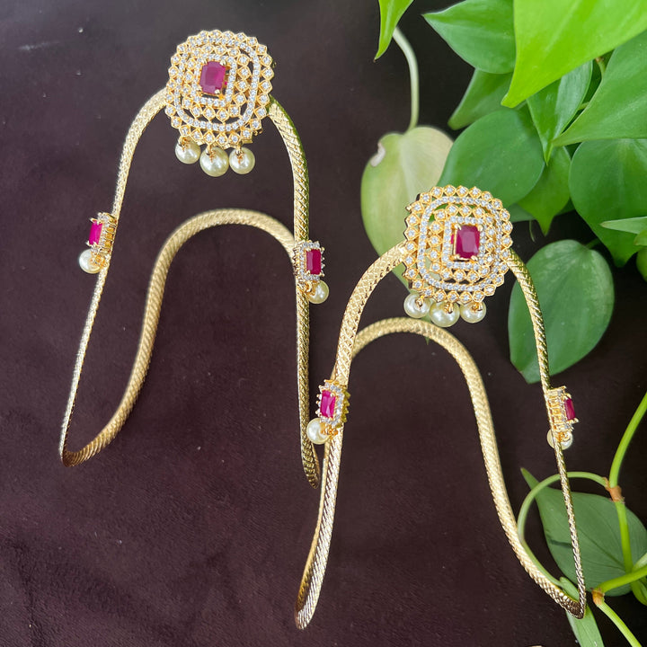 Adult Armlet Vanki
