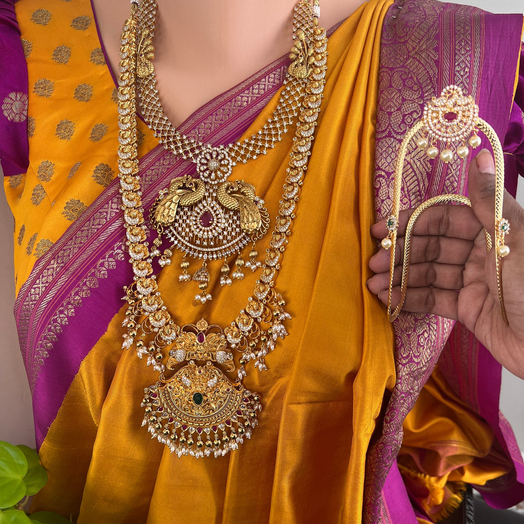 Armlet for adults