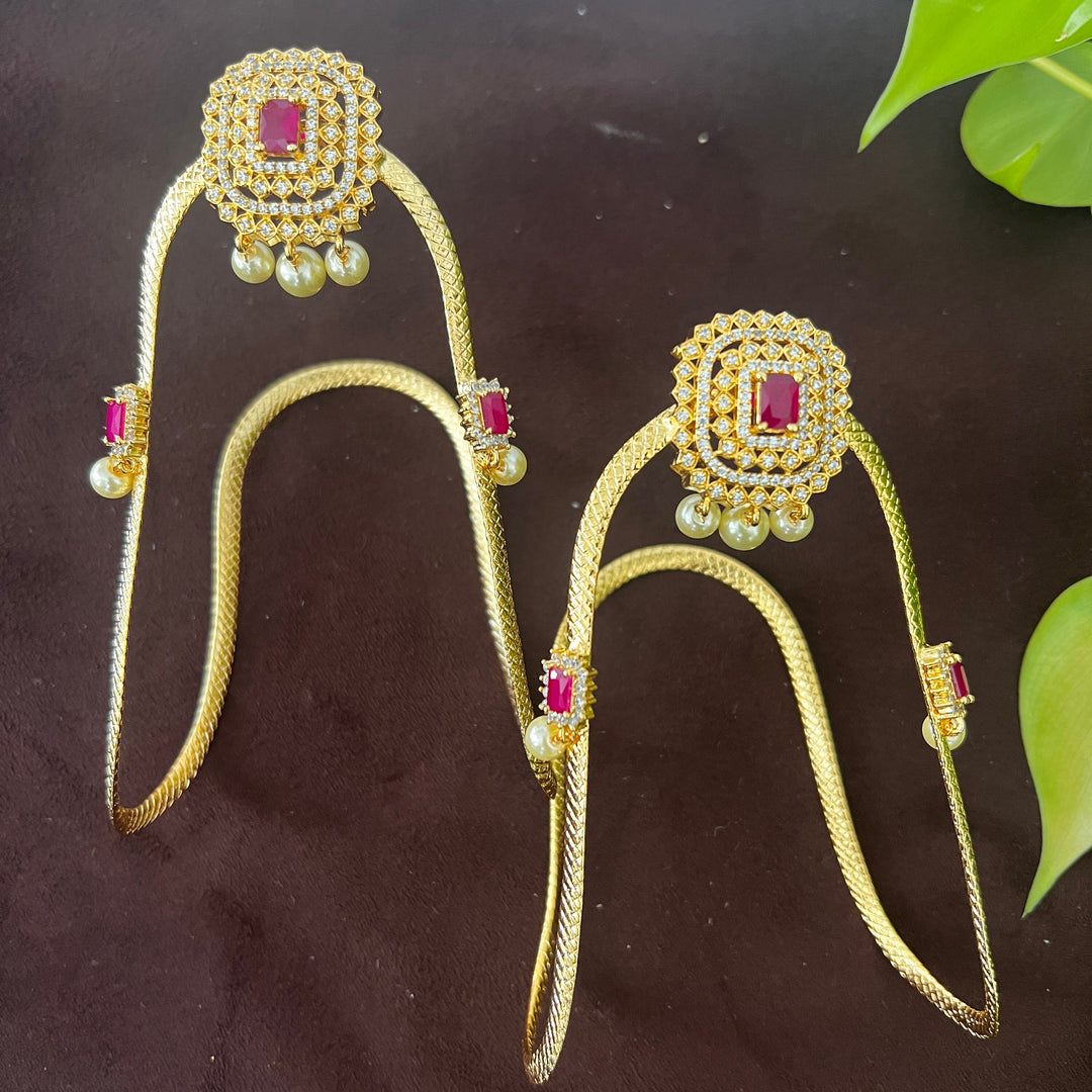 Adult Armlet Vanki