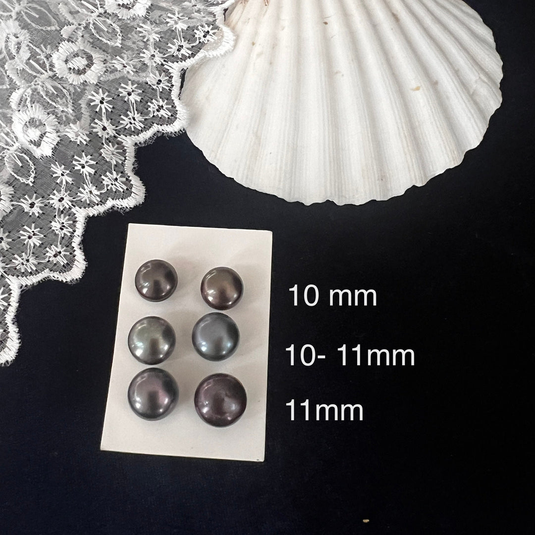 Dark Gray Pearl Studs