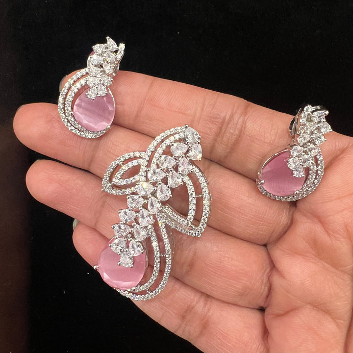silver color Pendant set