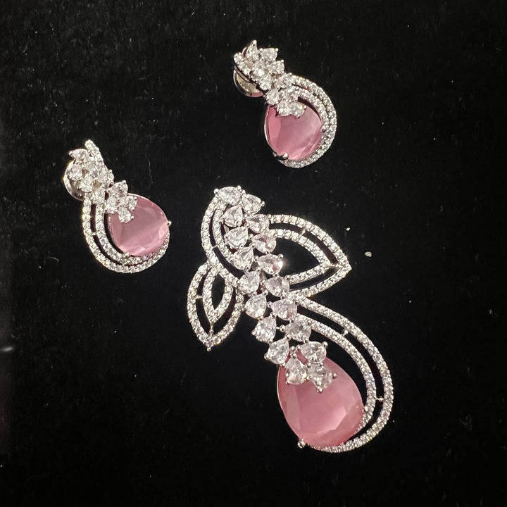 silver color Pendant set