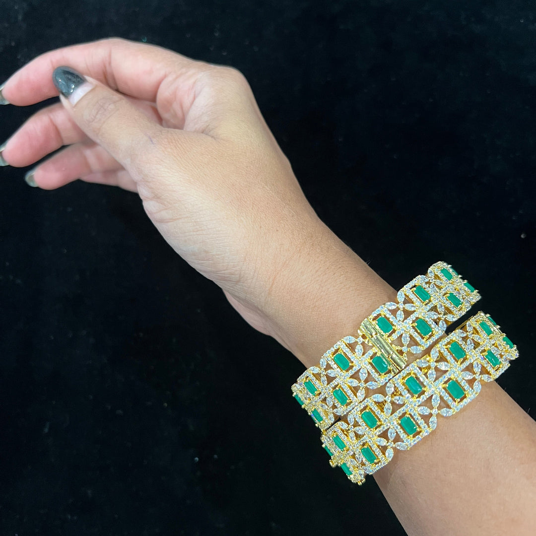 Green Bangles Set