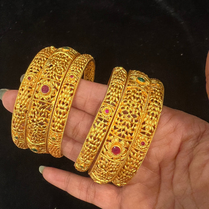 Matte Bangle set