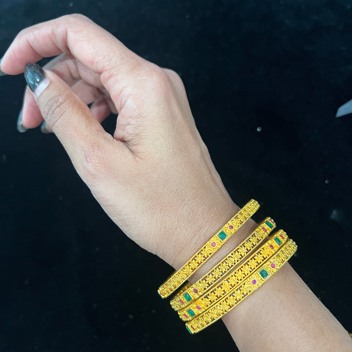 Matt 4 Bangle set