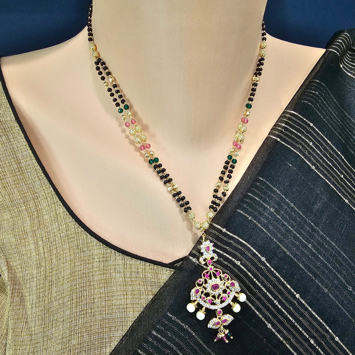 Short Black Beads