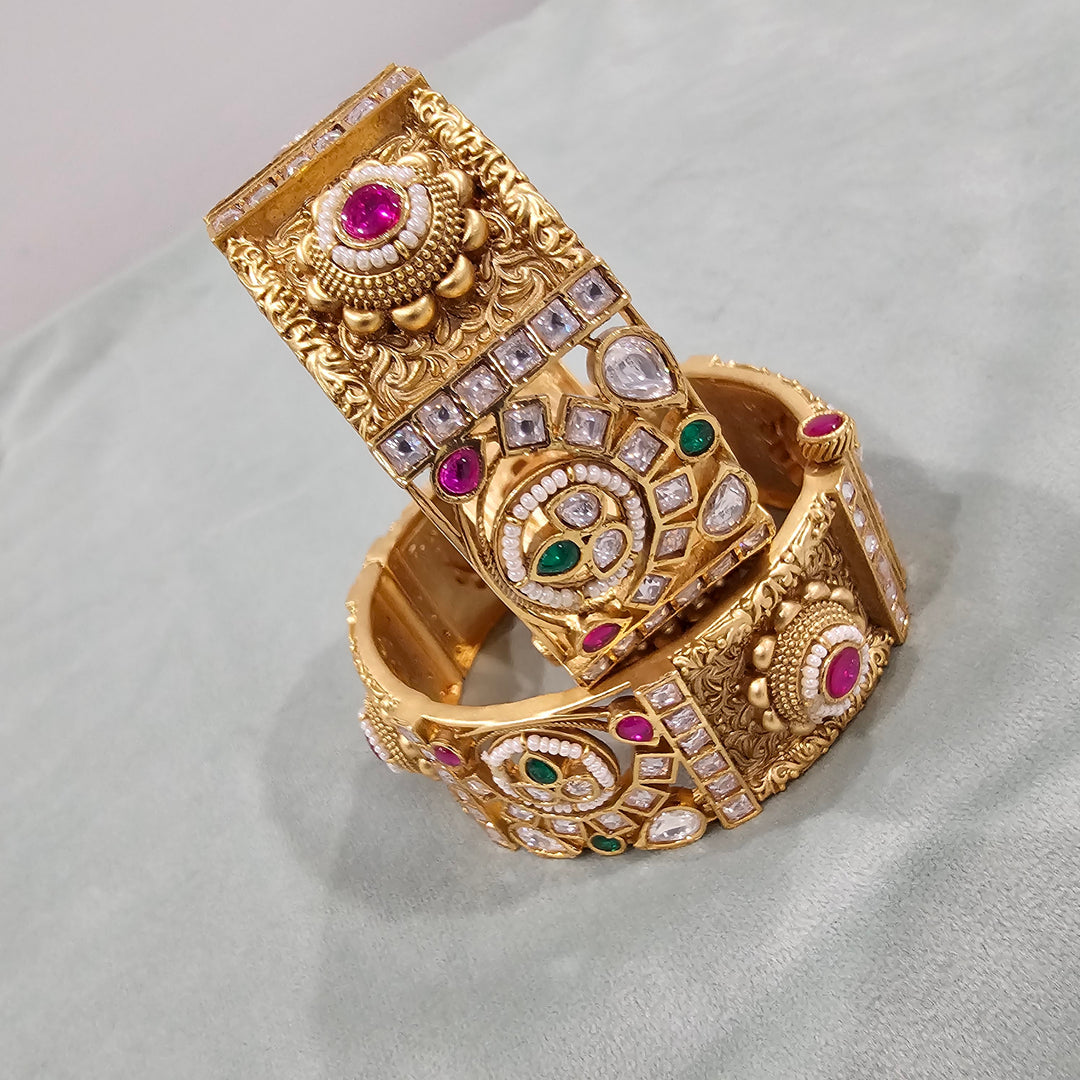 Open lock Bangles Set