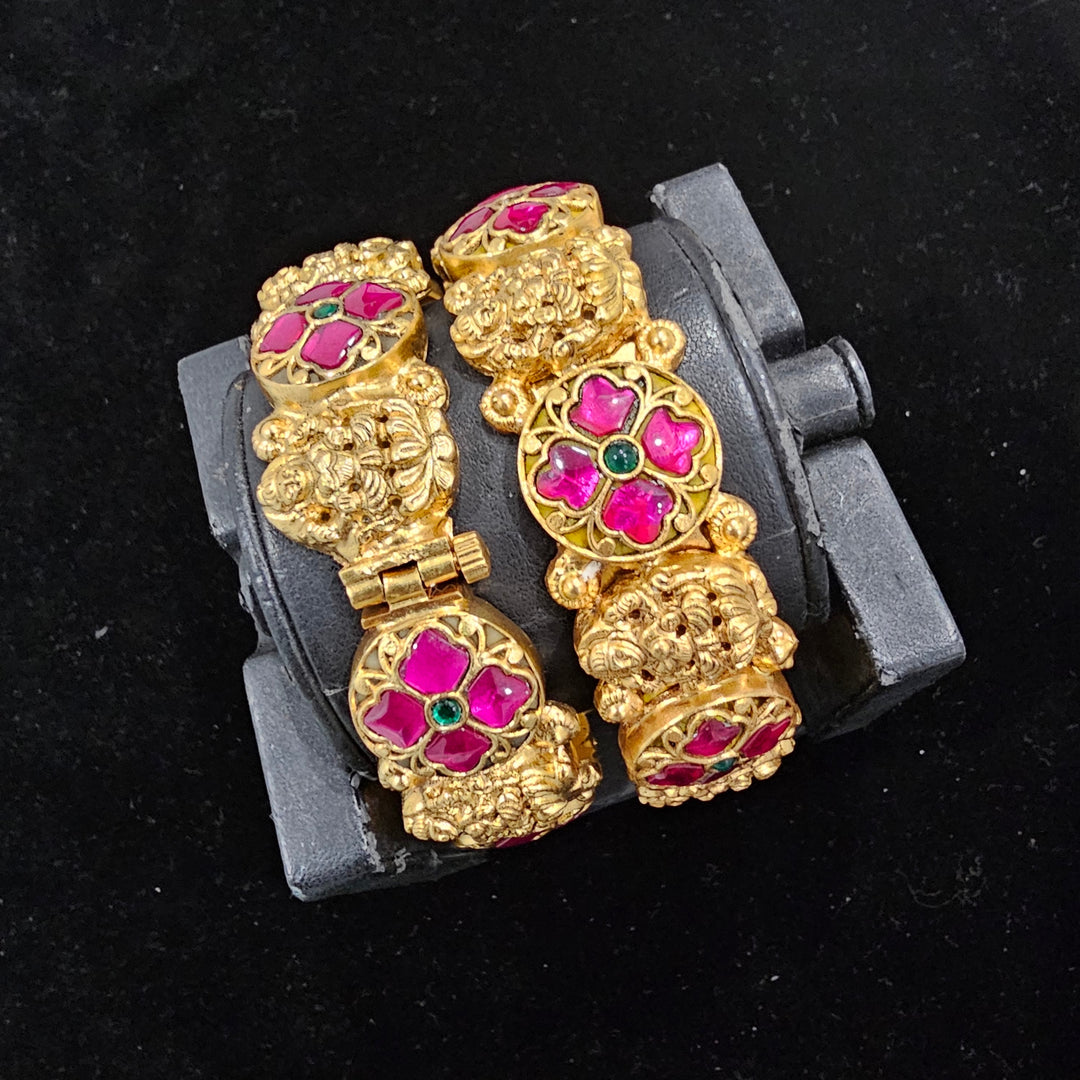 Pink Kundan Bangles Set