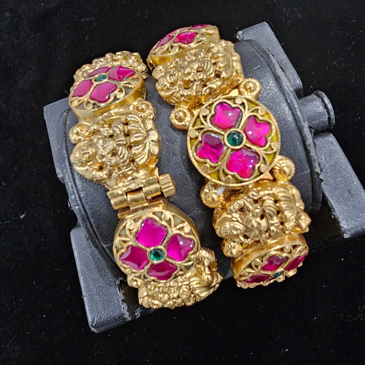 Pink Kundan Bangles Set
