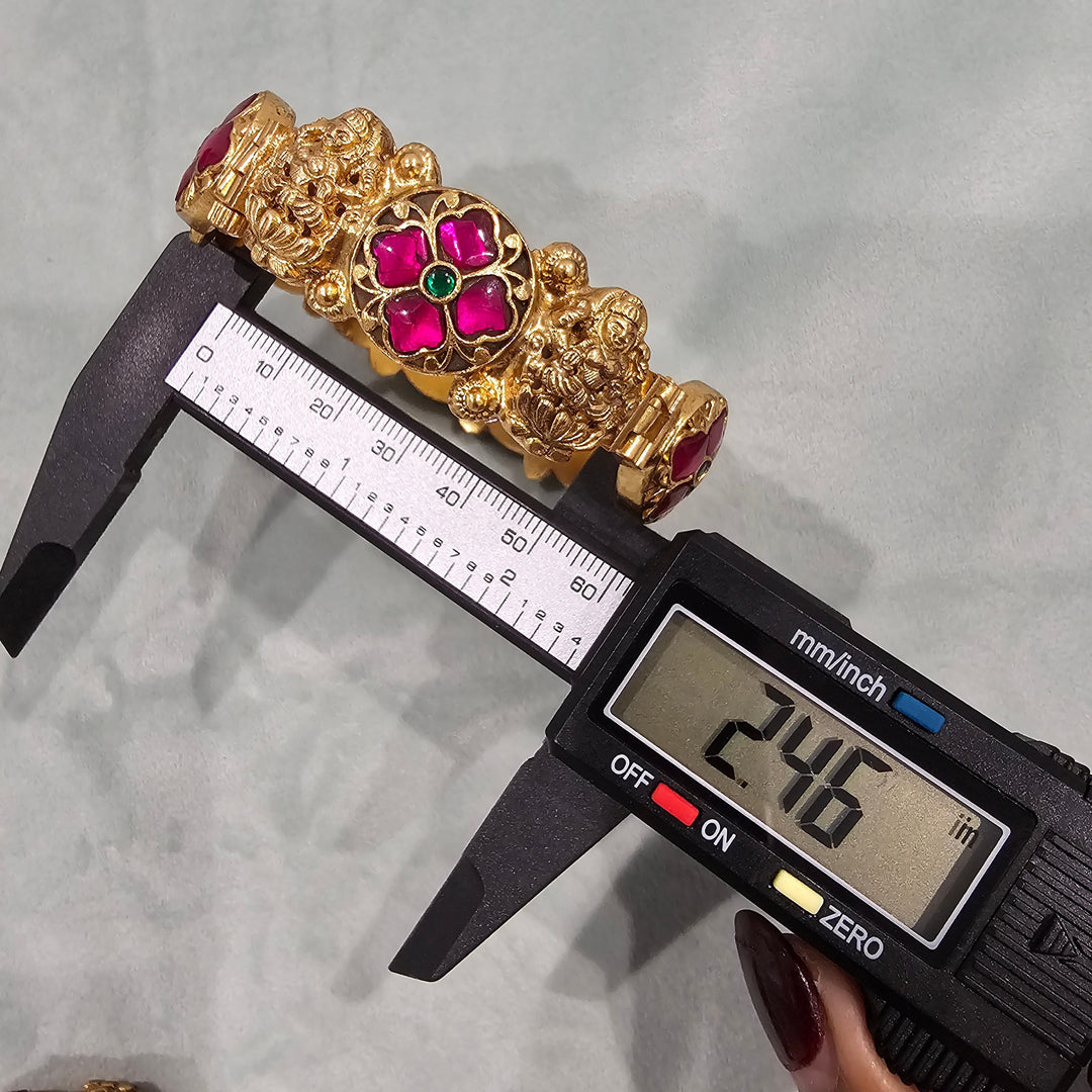 Pink Kundan Bangles Set