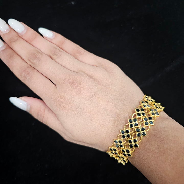 Black stones Bangle set