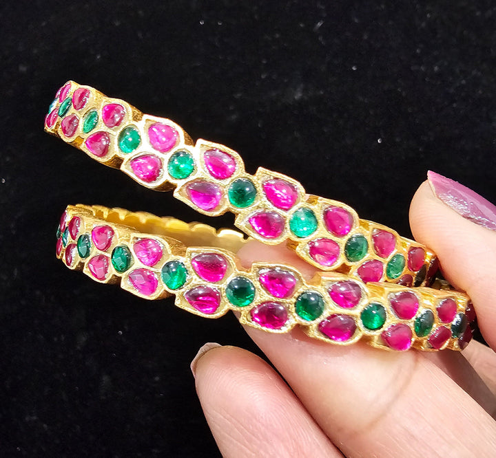 Kundan Bangle set
