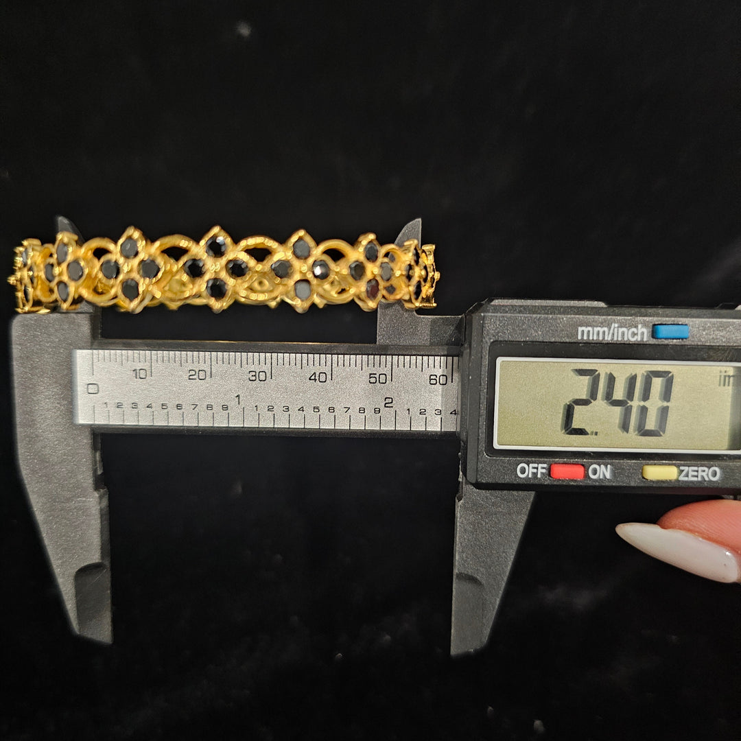 Black stones Bangle set