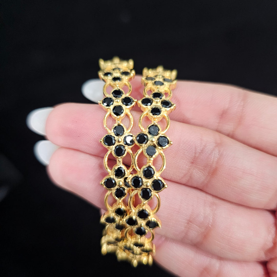 Black stones Bangle set
