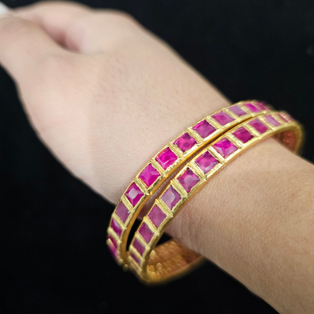 Pink Ruby Sq pattern