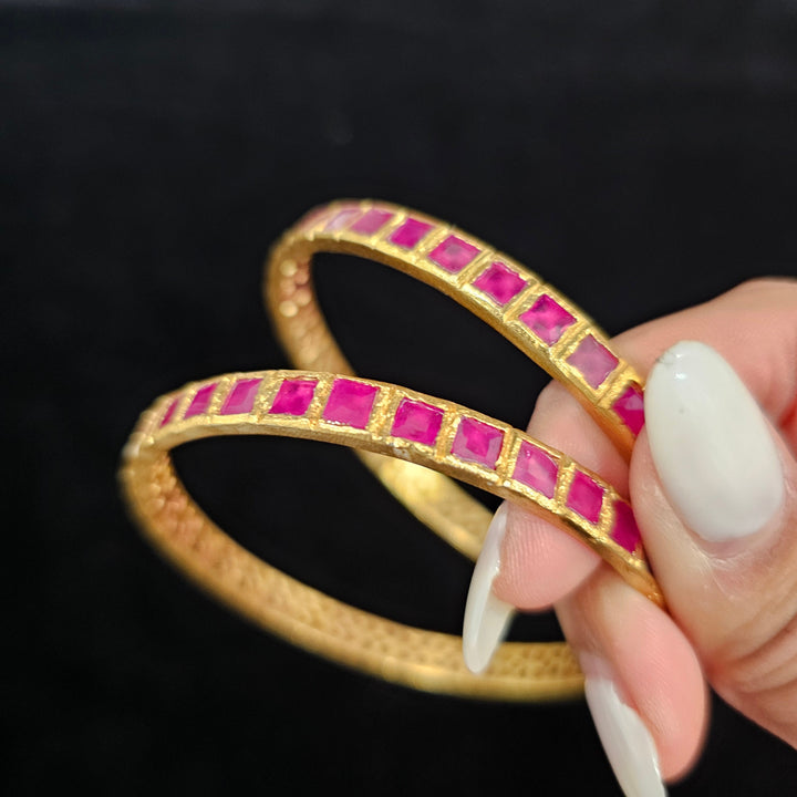 Pink Ruby Sq pattern